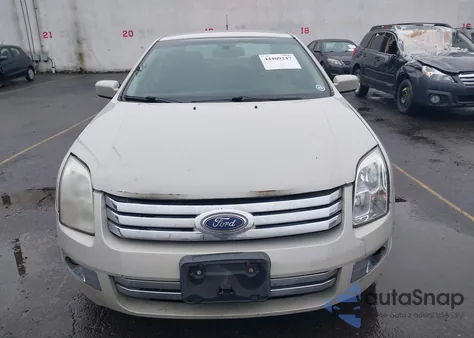 2008 Ford Fusion Sel z USA, uszkodzony, nr VIN 3FAHP081X8R168404